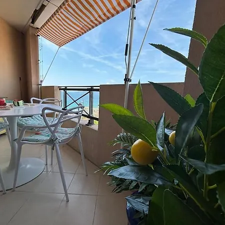 Les Pieds Dans La Mer A Avec Piscines Apartment Cannes