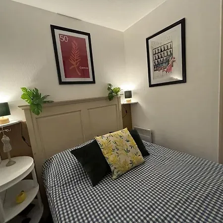 Les Pieds Dans La Mer A Avec Piscines Apartamento Cannes